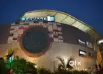 (Z SQUARE MALL) में काम करने के लिए तुरंत अप्लाई करे महिला और पुरुष