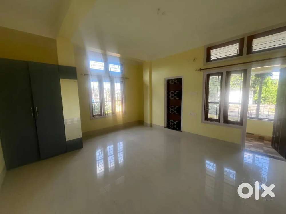 2bhk or 3bhk flat or apartment available in beltola to ulubari area