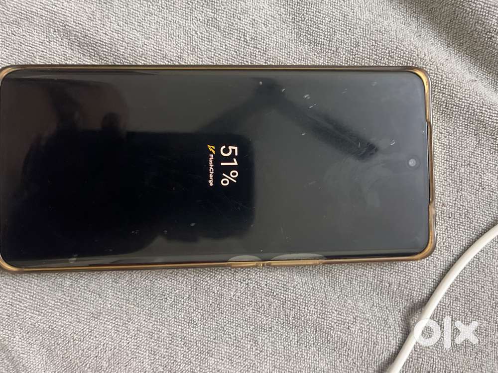 iPhone 13 mint condition
