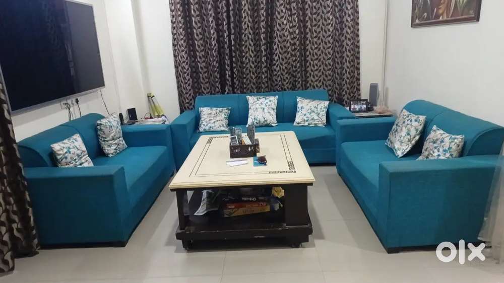 7seater sofa, centre table and side table