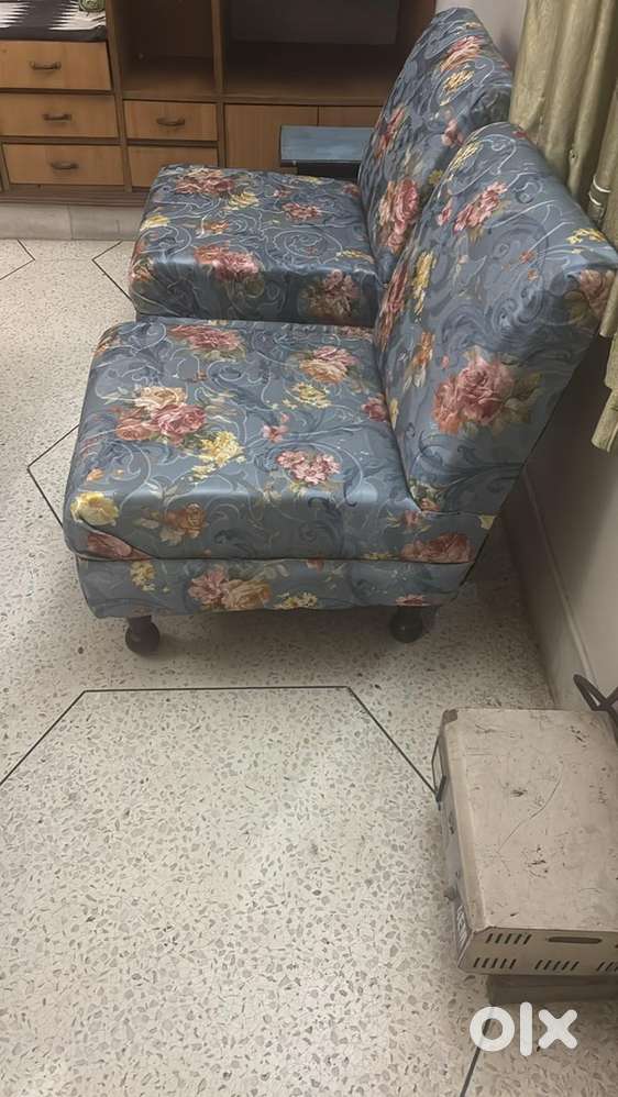 5 Seat Drawing Room Sofa Set