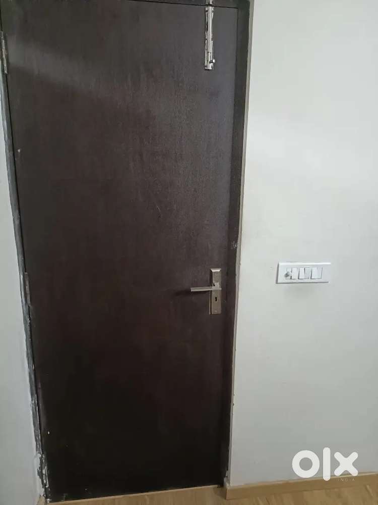 One room available for student