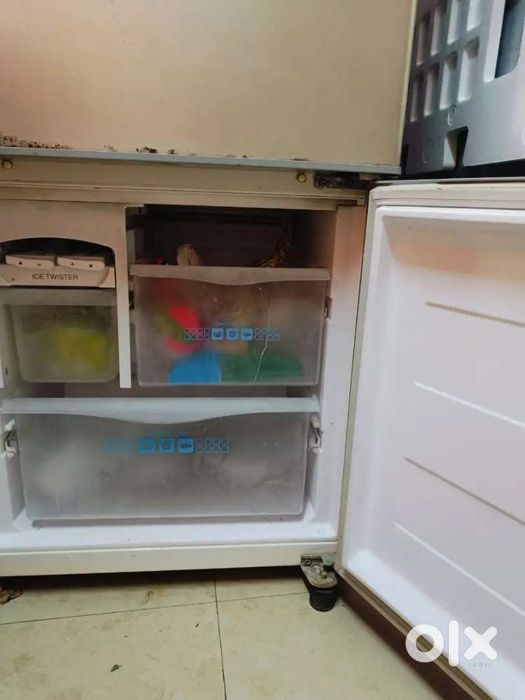 Double door fridge