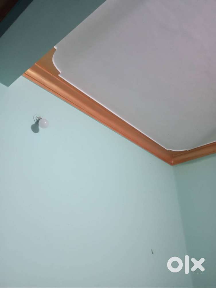 One room kitchen and  toilet bathroom and a gallary