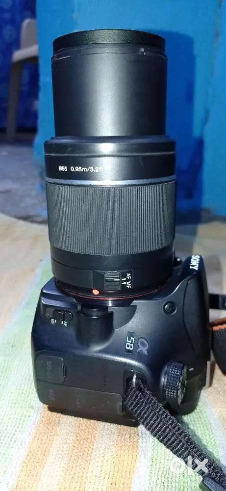 I buy new one camera that y iam selling this one camera nice condition