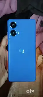 Moto g85 5g 8/128 8 month warranty