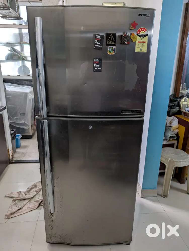 TOSHIBA REFRIGERATOR