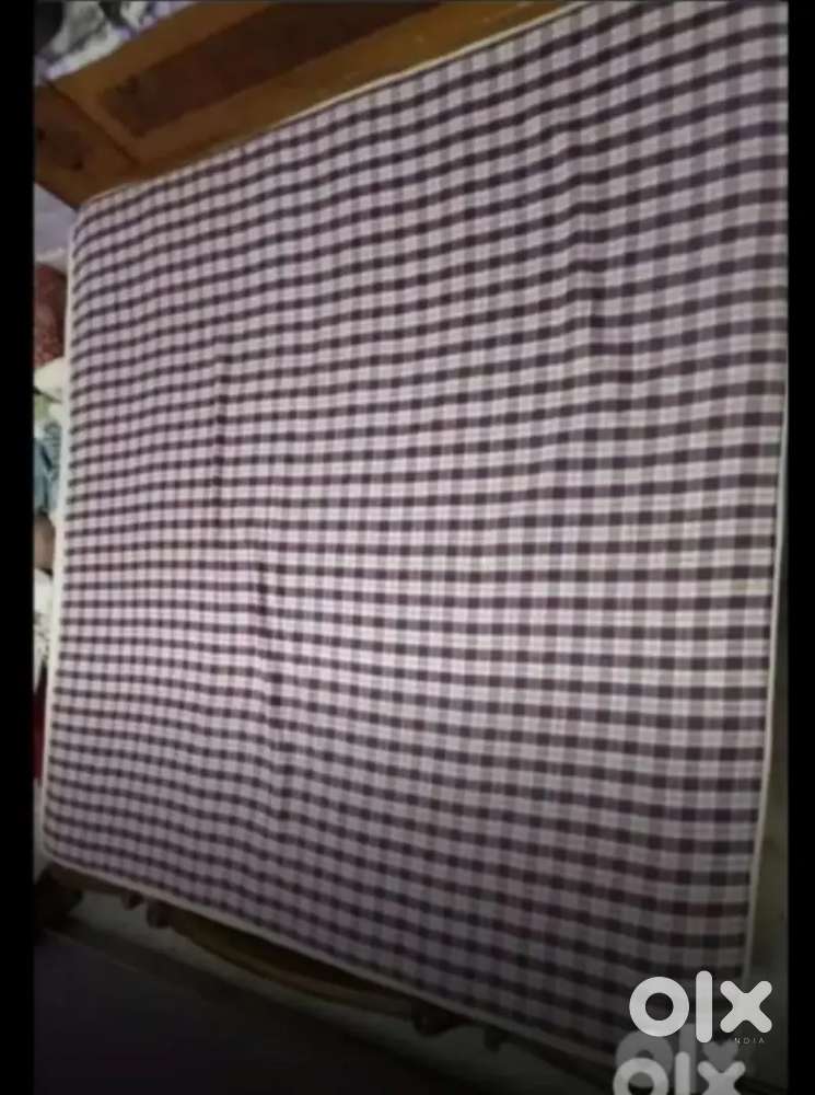 Sleep well king size mattress