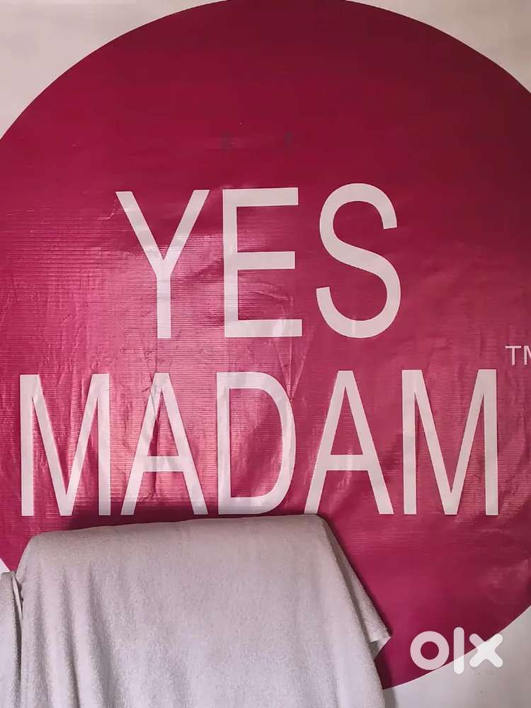 Hamen beautician ki jarurat hai