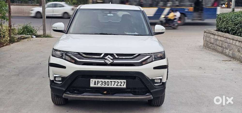 Maruti Suzuki Brezza 1.5 VXI SMART HYBRID, 2022, Petrol