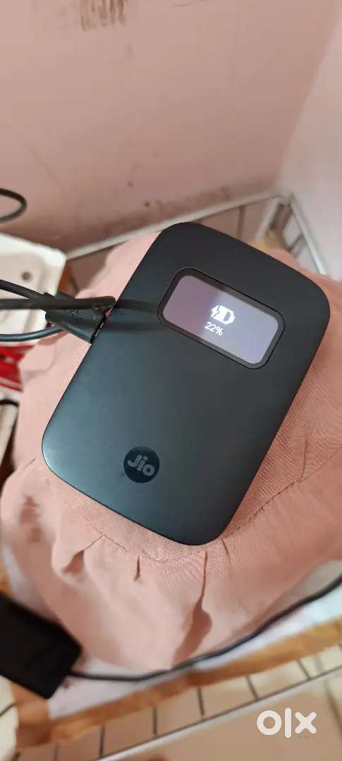 Jio portable wifi device