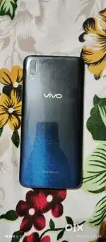 Vivo V11 pro 6/64  price 5000