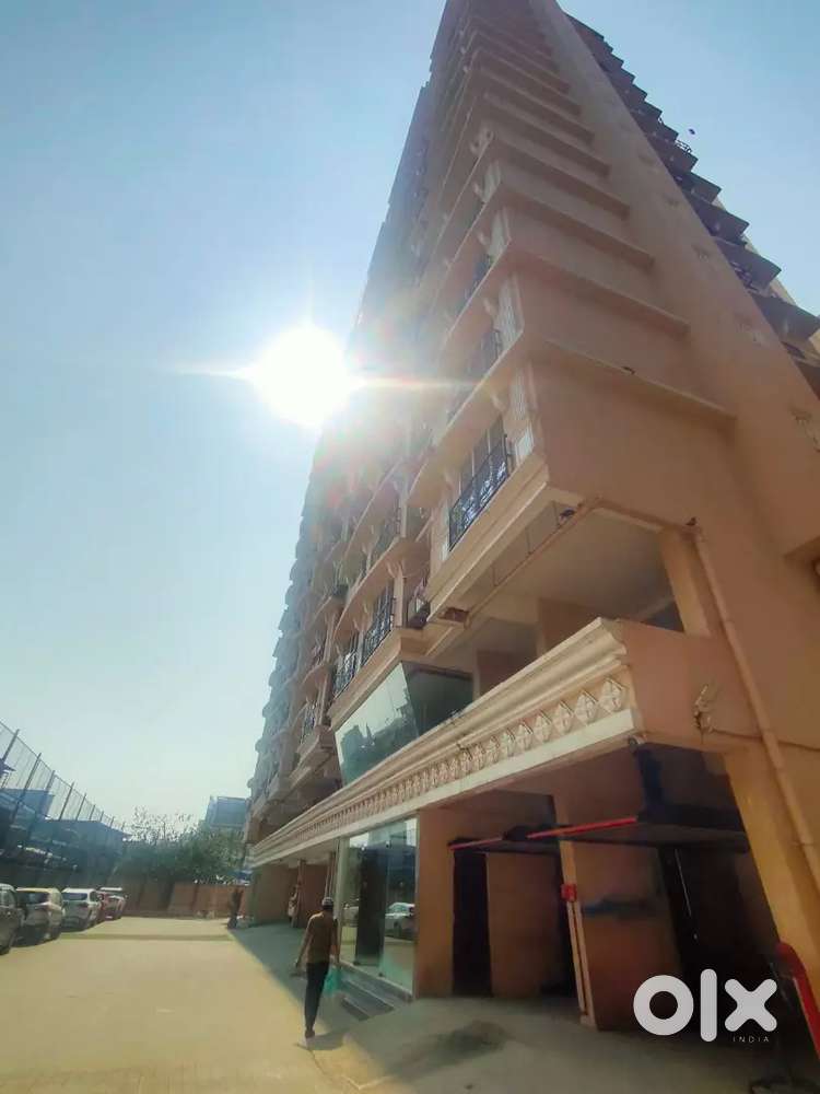 Girls pg andheri west near railway station 2 min walking MacDonald