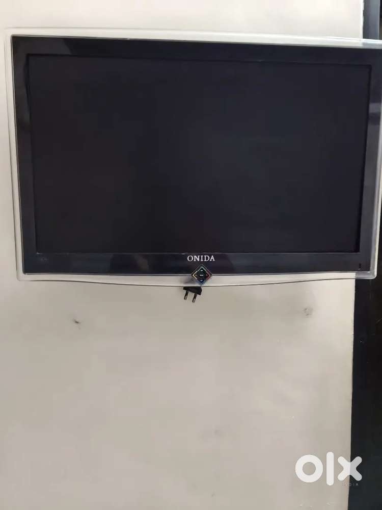 LCD 24 INCH ONIDA TV