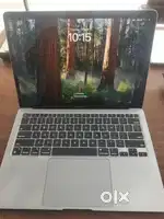 MacBook pro i7