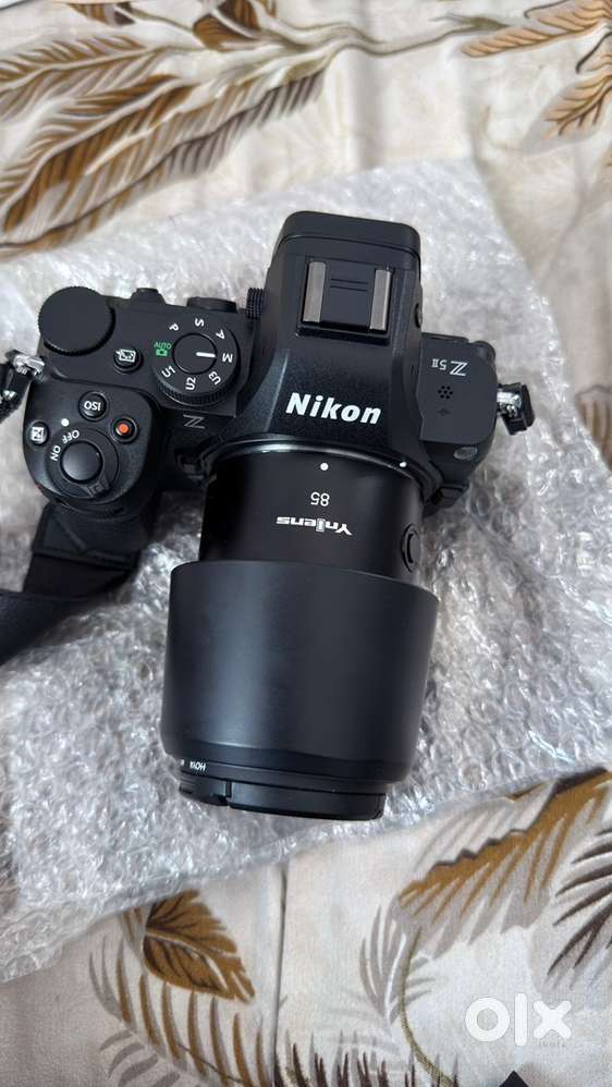 NIKON Z5 M2  brand new piece with 85 mm 1.8 lens