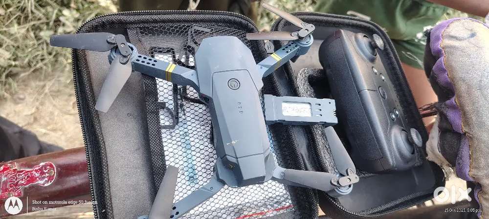 Foldable drone