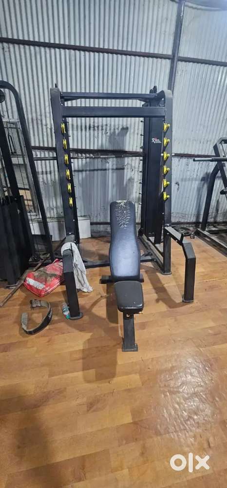 Gym equipment in good condition