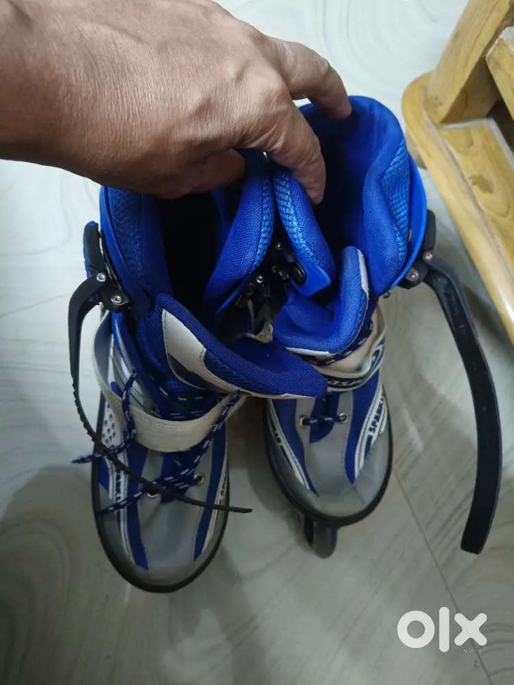 Skating shoes inline