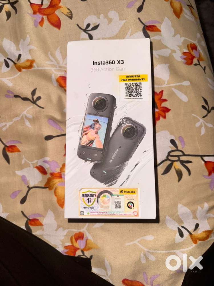 Insta 360 x3 with portable selfie stick