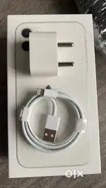 Original Apple 5W charger with Original usb / C type to Lightning