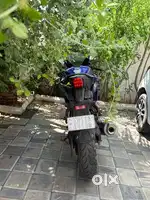 Stock Yamaha r15 v3 racing blue