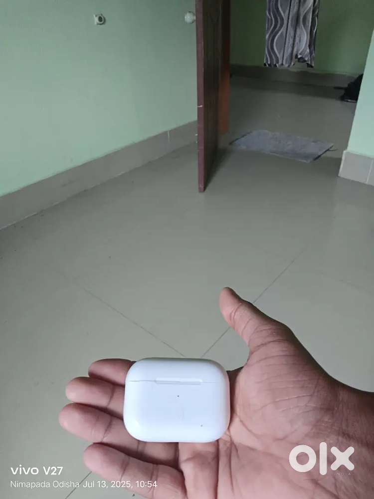 Airpods pro 2nd generation lighting port
