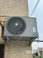 Panasonic 1.5 ton, 4 years old very good AC