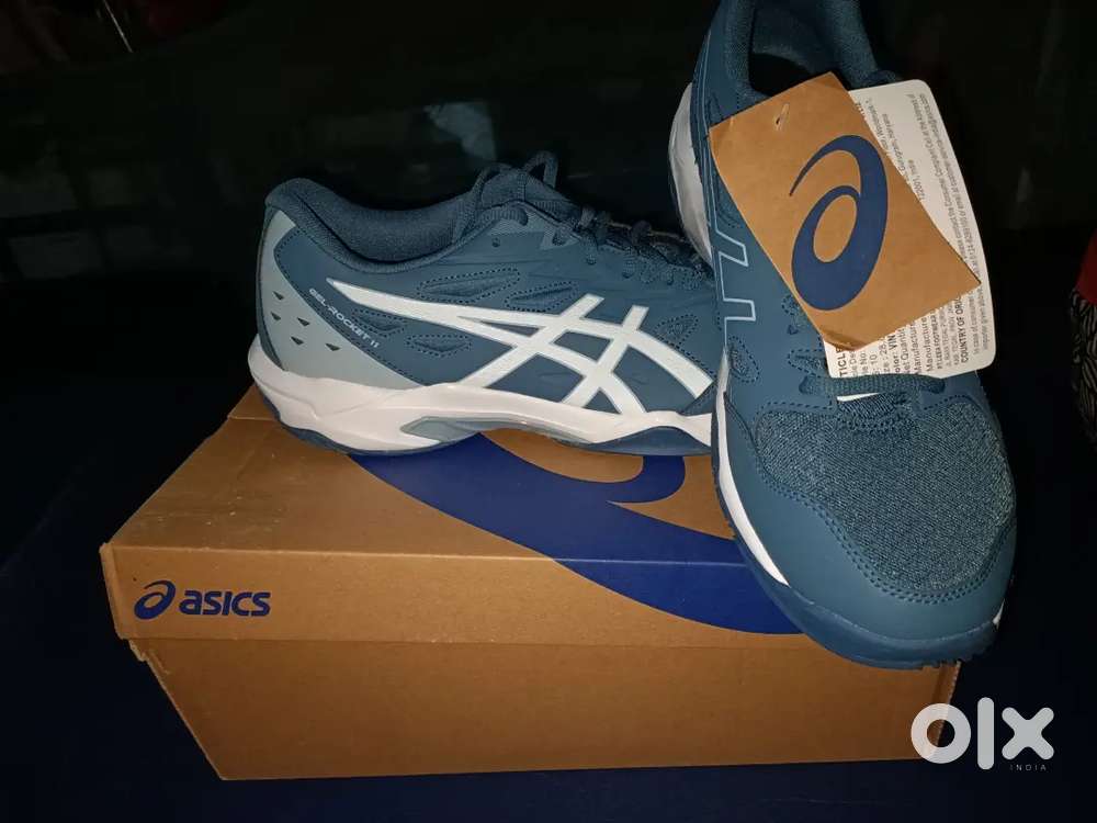 Asics Gel-Rocket 11 Badminton shoe (volleyball)