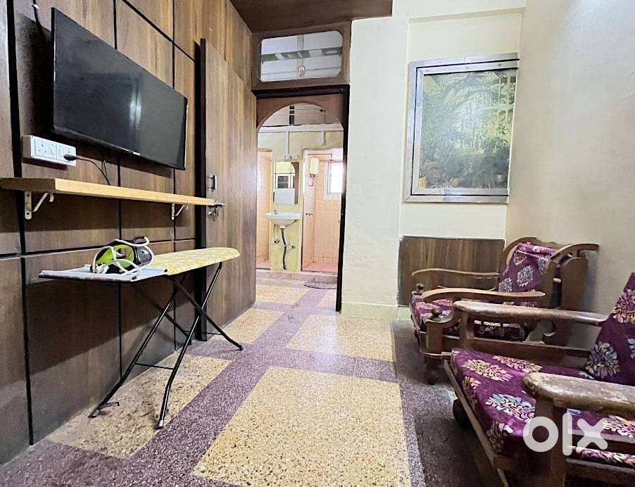 Fully Furnished Shared Flat in Chembur - Only For Males