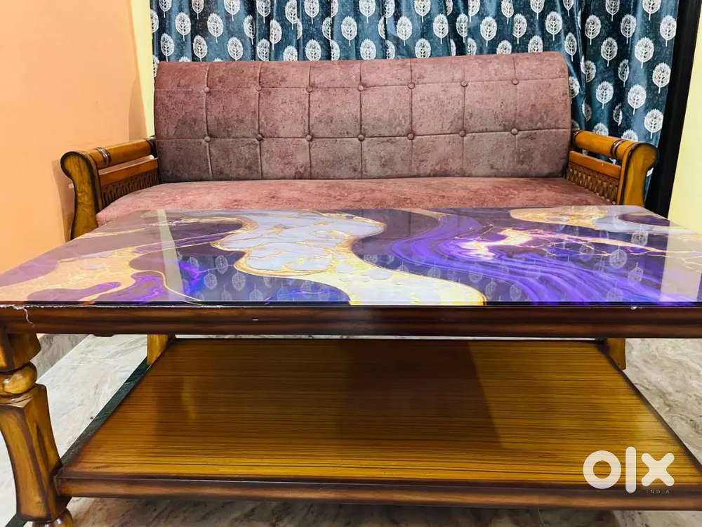 Premium Wooden Sofa Set with glass table – Elegant and New!