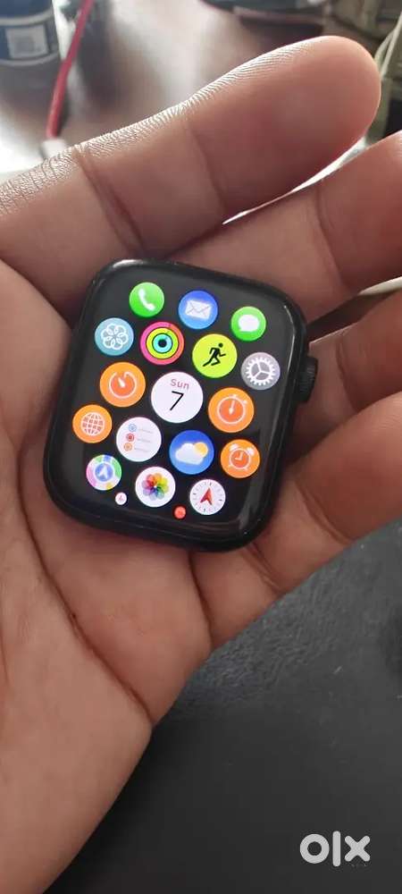 Apple Watch Series 7 45mm GPS+Cellular