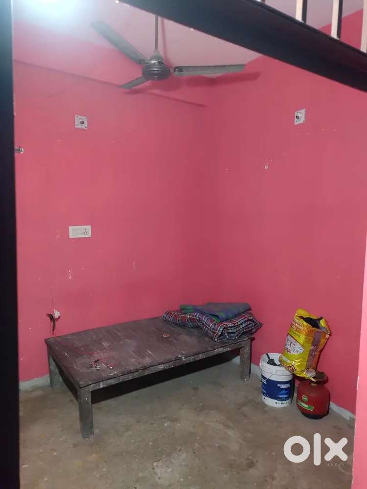 Single room only ( Add- Dimna road sankosai near jp school)