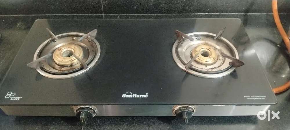 SELLING GAS STOVE