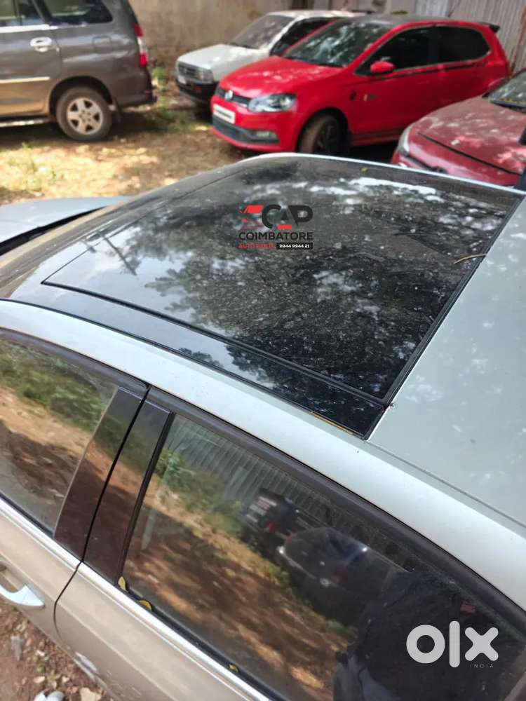 Octavia Panoramic Sunroof Available