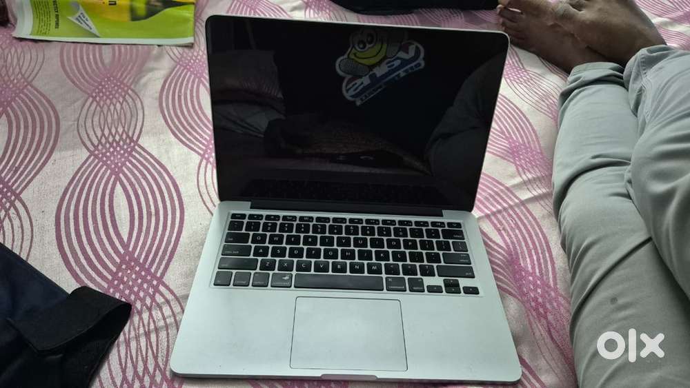 MACBOOK PRO 13-inch (2017) - Excellent Condition