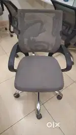 (Quantity  80 chair)Office Revolving Chair – Comfortable & Durable