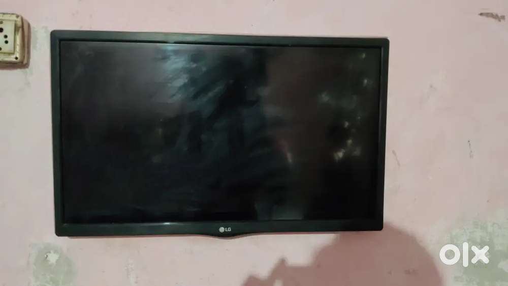 24inch LED TV  LG With free Dish setup box