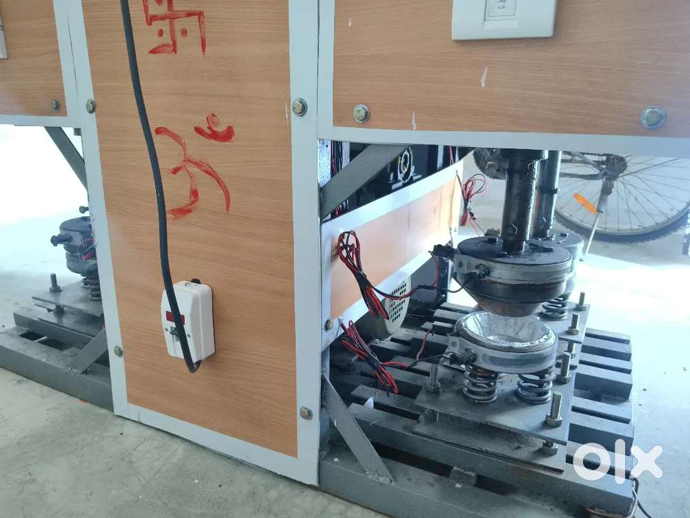 दोना प्लेट मशीन बेचना है