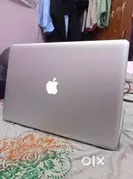 Mackbook Pro 15 inch EXCHANGE with Mobile phones All ok All orignal