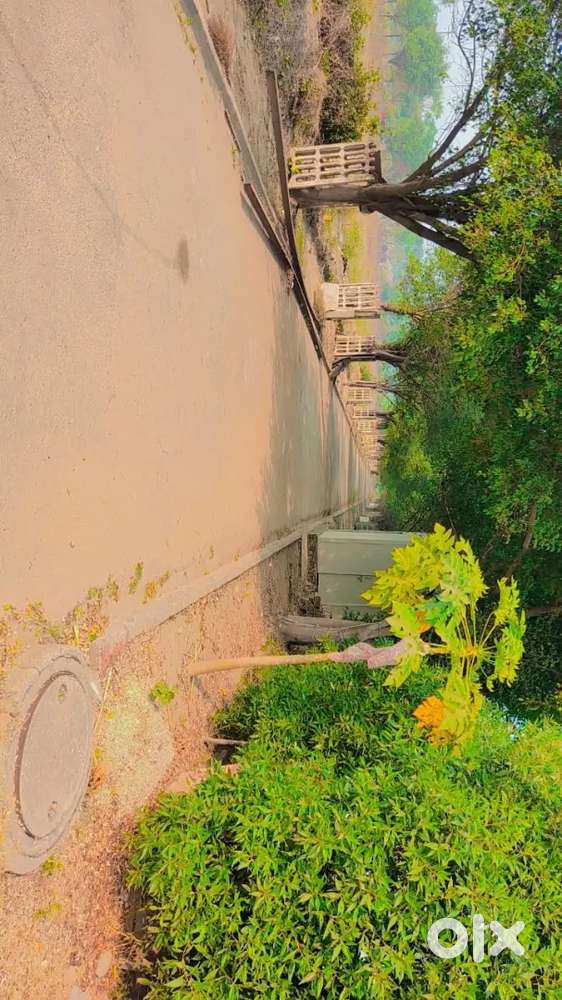 MDA approved East face corner plot at