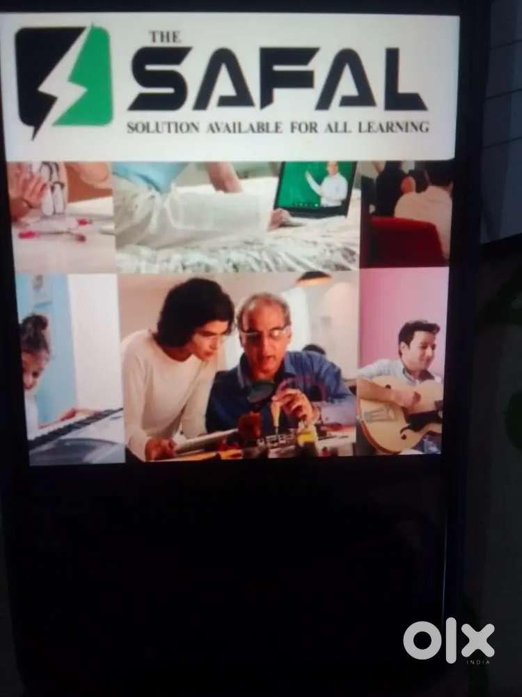 Maths teacher required