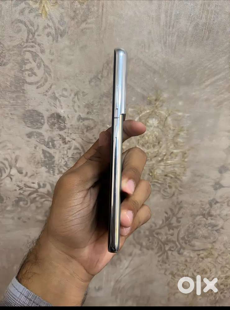 Samsung S21 ultra 12/256 gb Box available Bill missing