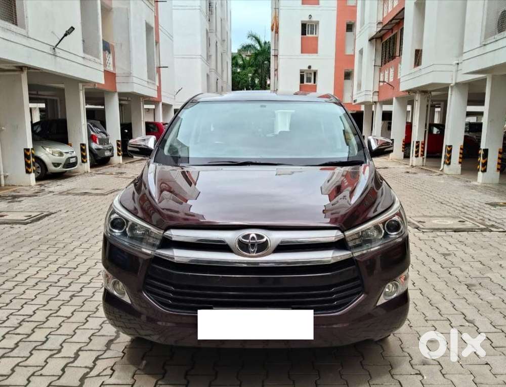 Toyota Innova Crysta 2.8Z Automatic, 2016, Diesel