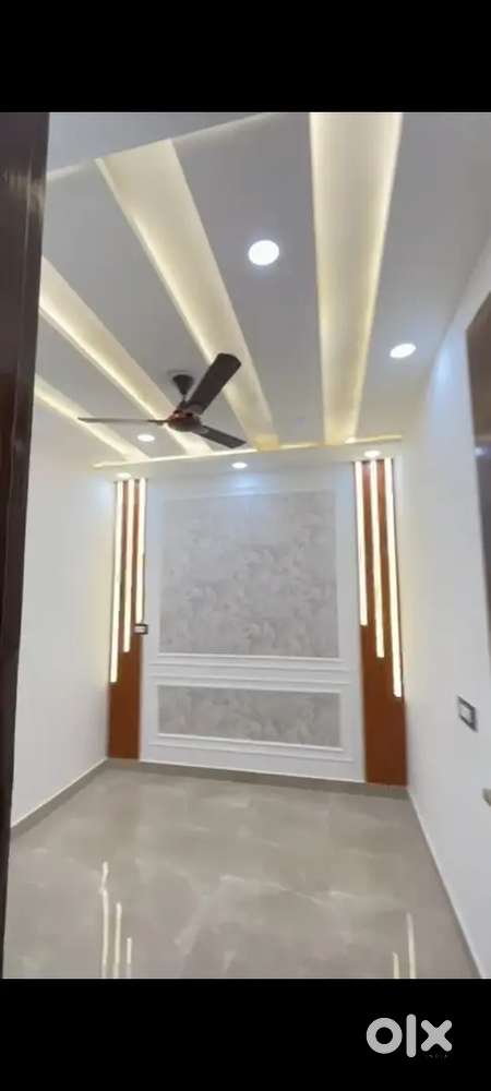2bhk resale 1st floor front side just 29.5L