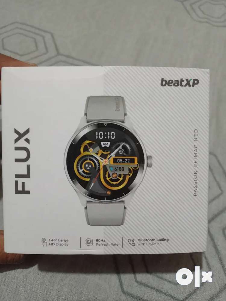 Very new only 15 days old beat xp flux smartwatch