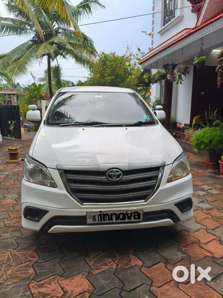 Toyota Innova 2016 Diesel 151000 Km Driven