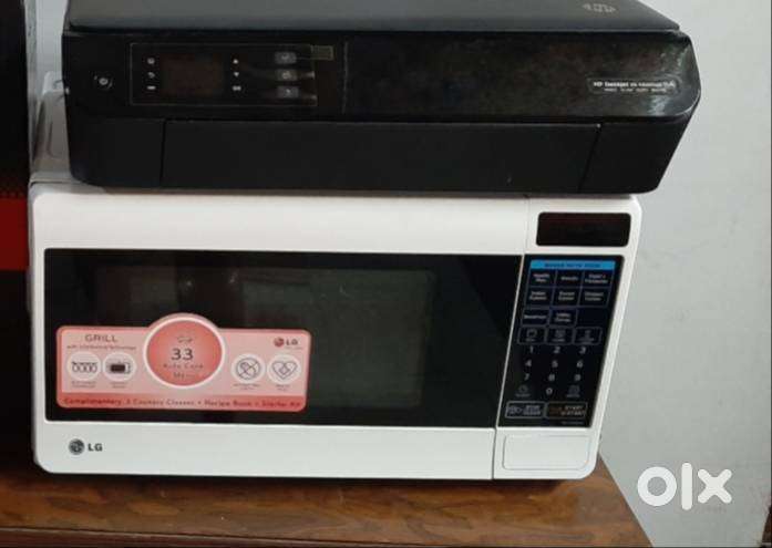 A grilled microwave LG new condition  condition