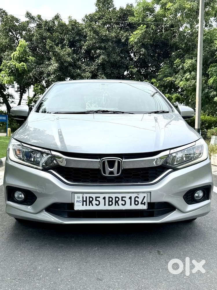 Honda City V MT Exclusive, 2018, Petrol