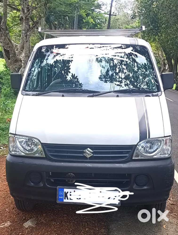 Maruti Suzuki Eeco 2017 Petrol 77800 Km Driven